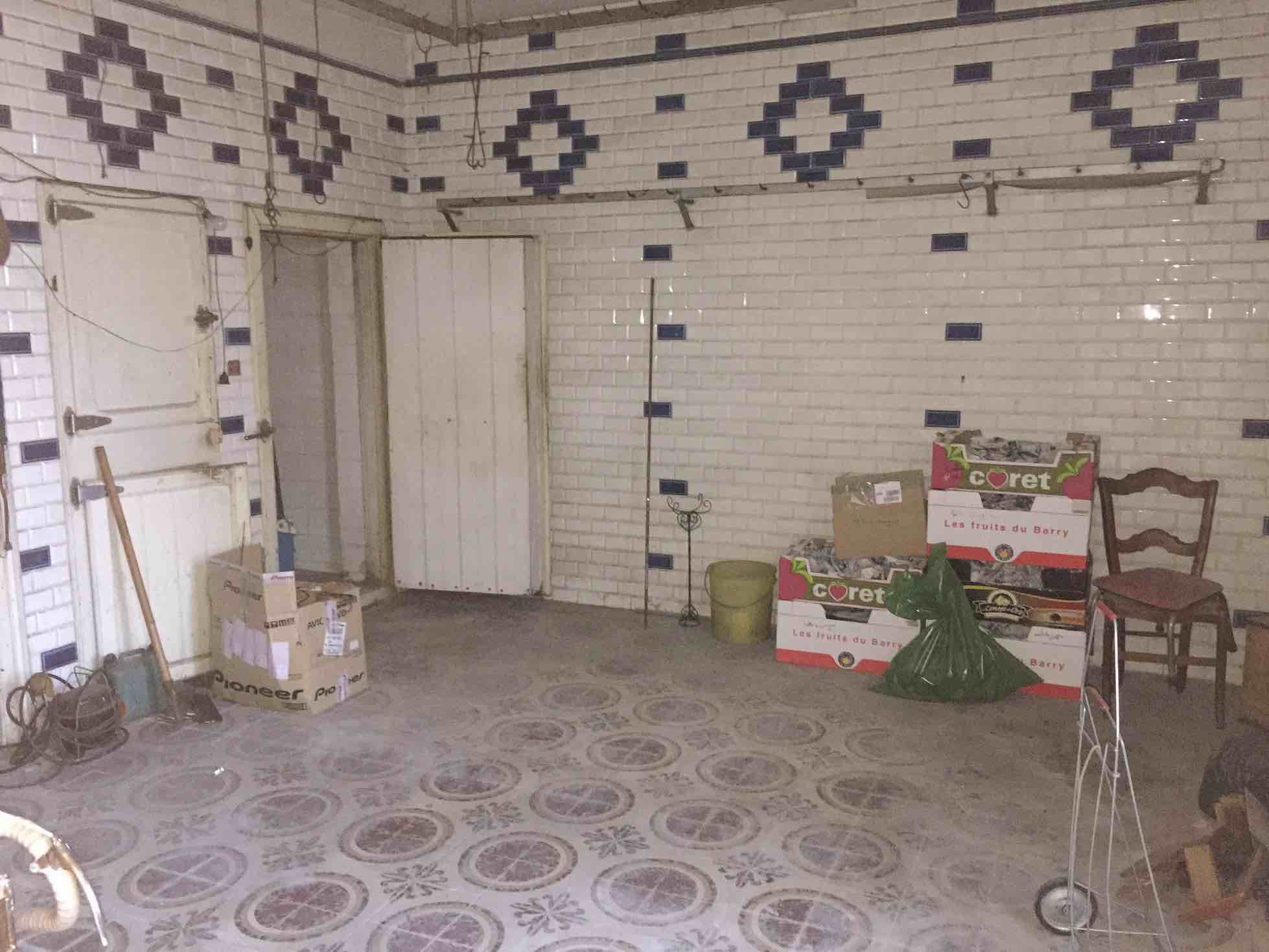 intérieur immeuble avant travaux