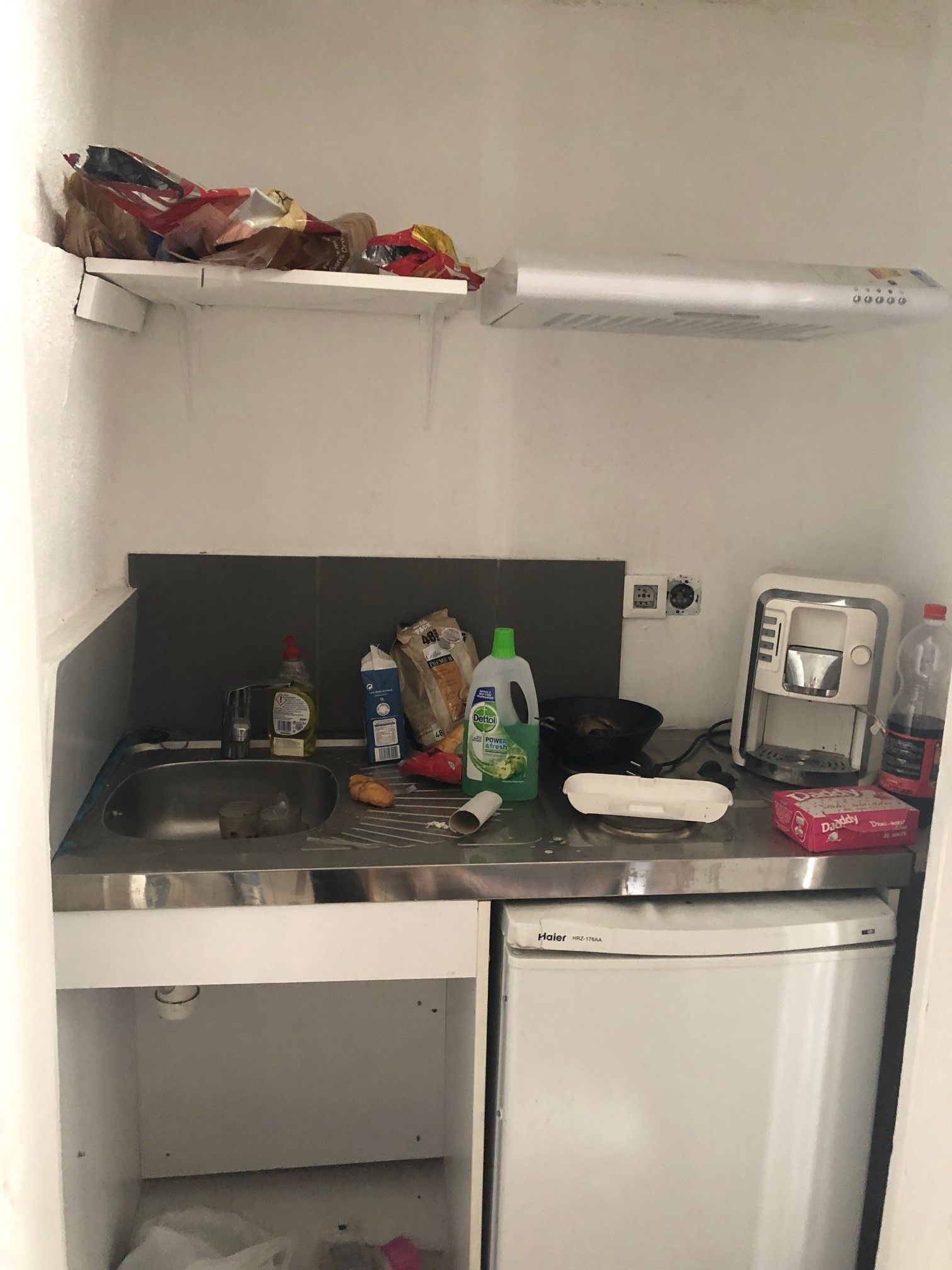 intérieur immeuble avant travaux