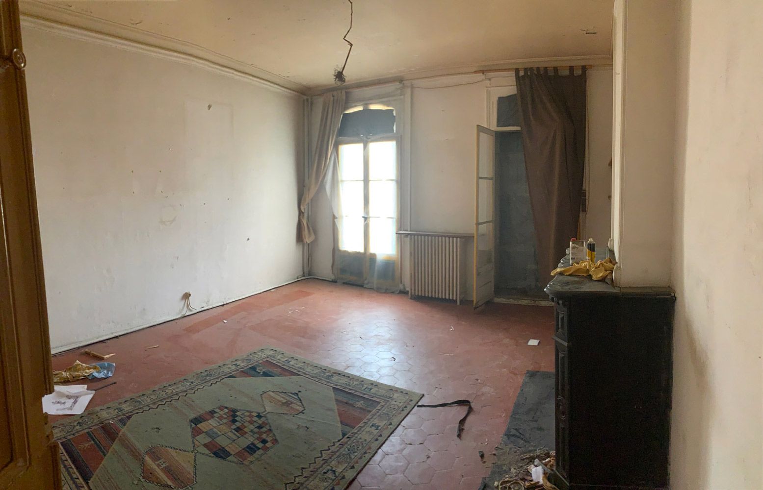 intérieur séjour avant travaux